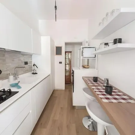 Apartment Esclusivo A Trastevere Con Terrazzo