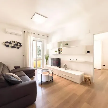 Apartment Esclusivo A Trastevere Con Terrazzo Rome