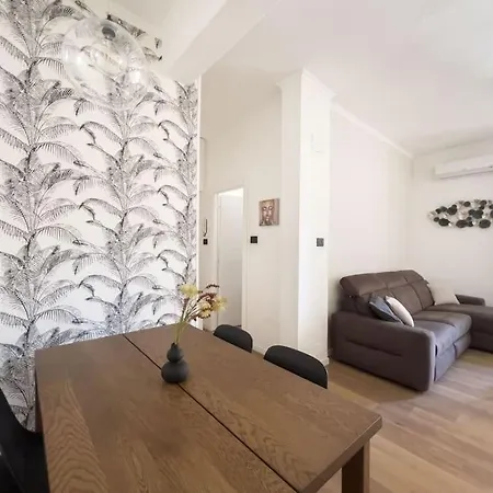 Apartment Esclusivo A Trastevere Con Terrazzo Rome