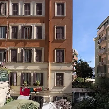 Esclusivo A Trastevere Con Terrazzo Roma